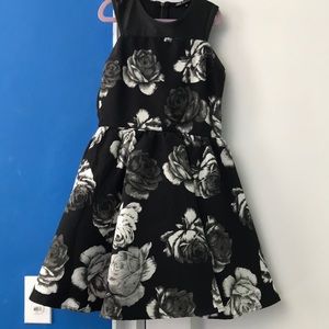 Black and White Floral Party Dress only worn once
